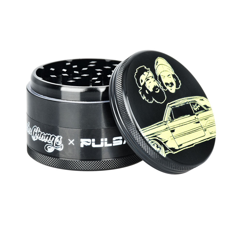 Cheech & Chong's™ x Pulsar Black Metal Grinder (4 Piece)