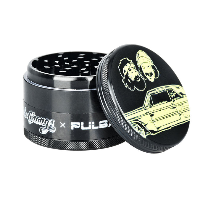 Cheech & Chong's™ x Pulsar Black Metal Grinder (4 Piece)