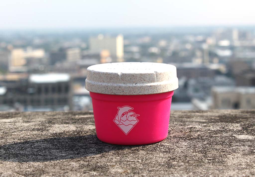 RE:STASH JAR 4oz Pink Dolphin "Waves Puff"