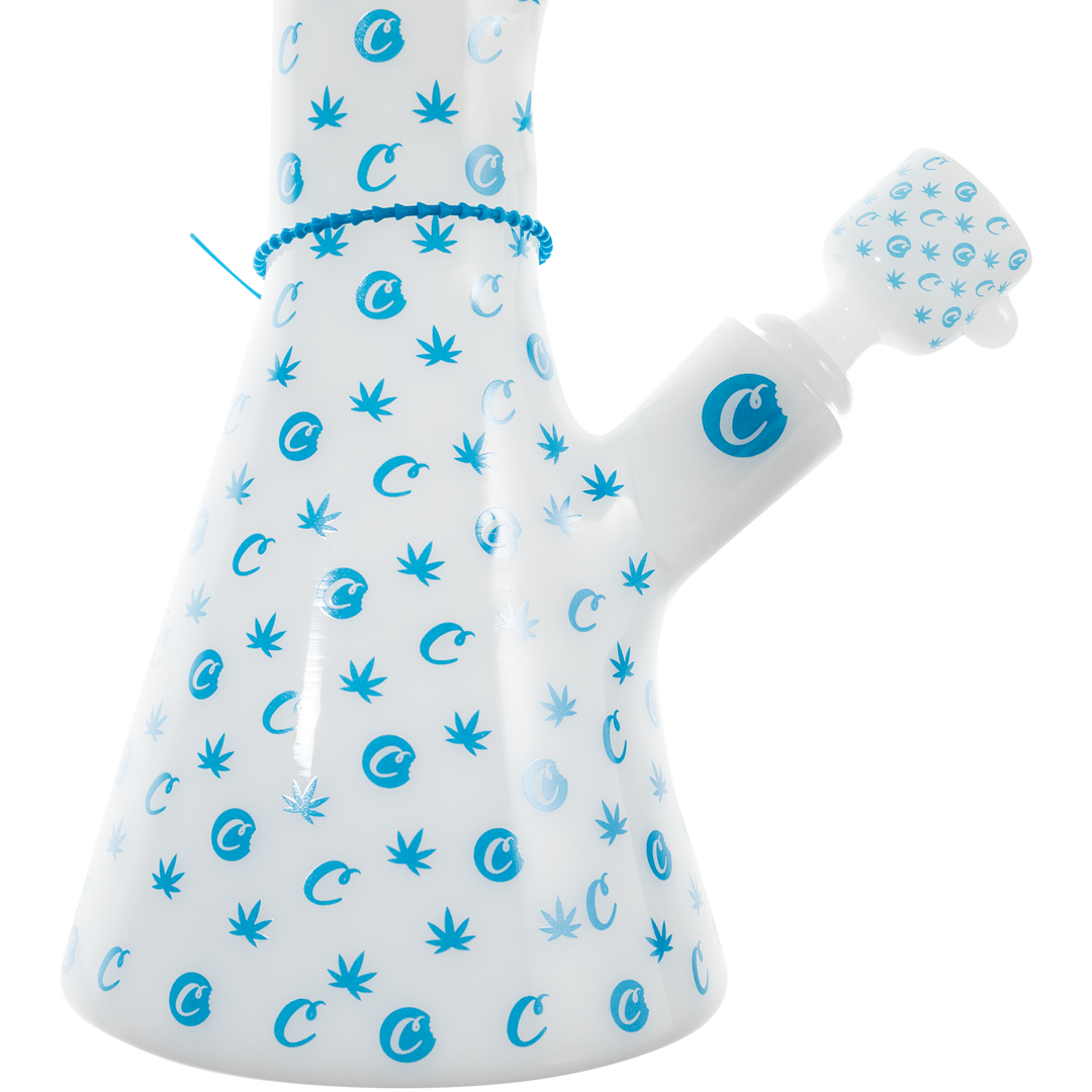Cookies V Beaker Bong