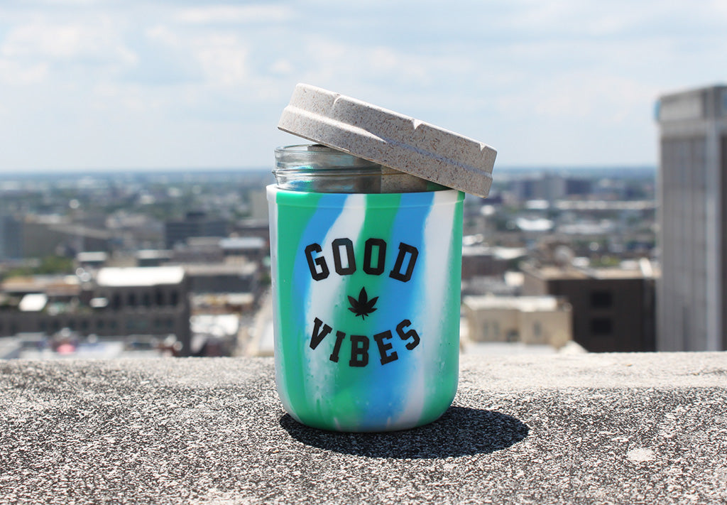 RE:STASH JAR 8oz Ocean Tie-Dye "Good Vibes" (+White RE:VIDER Boveda )