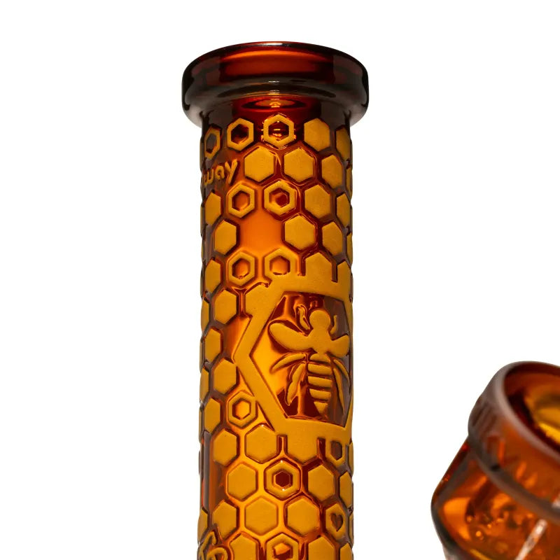 Milky Way Combs 7.5" Beaker Bong (Amber)