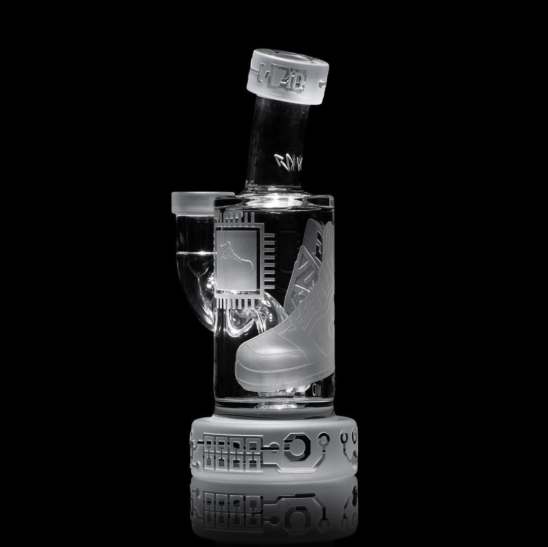 Milky Way Glass Motherboard Mid 6" Dab Rig (Clear)