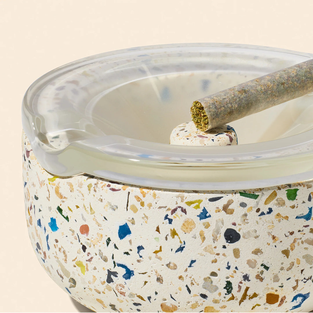 NWTN Home Symi Ashtray (Fog)