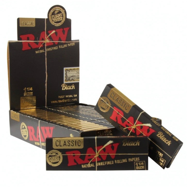 Raw® Classic Black 1.25” Rolling Papers