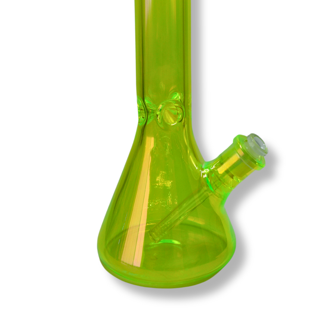 Rave Beaker Bong green close up